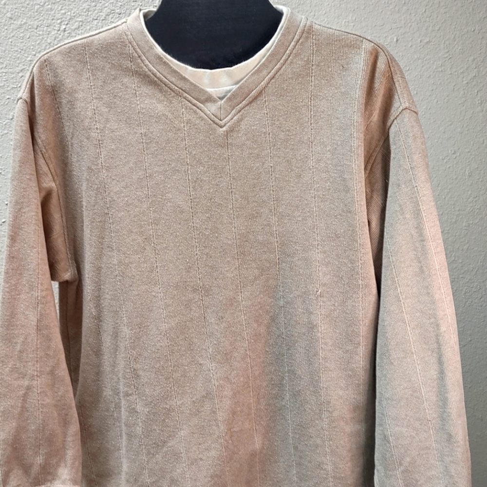 Hagger Men's Medium long sleeved tan colored layer v-neck shirt. $8
